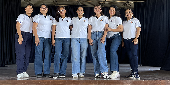 Equipo de la comunidad educativa Mannucci